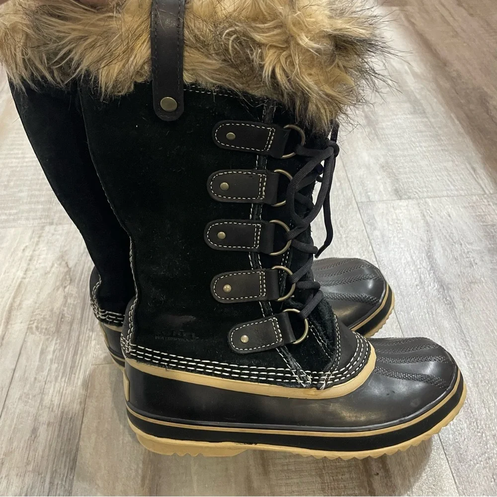Sorel Joan of Arctic Waterproof Winter Boots Size 7